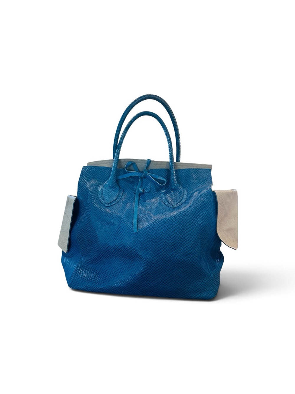Textured Blue Tote with Light Gray Trim and Bow Accent